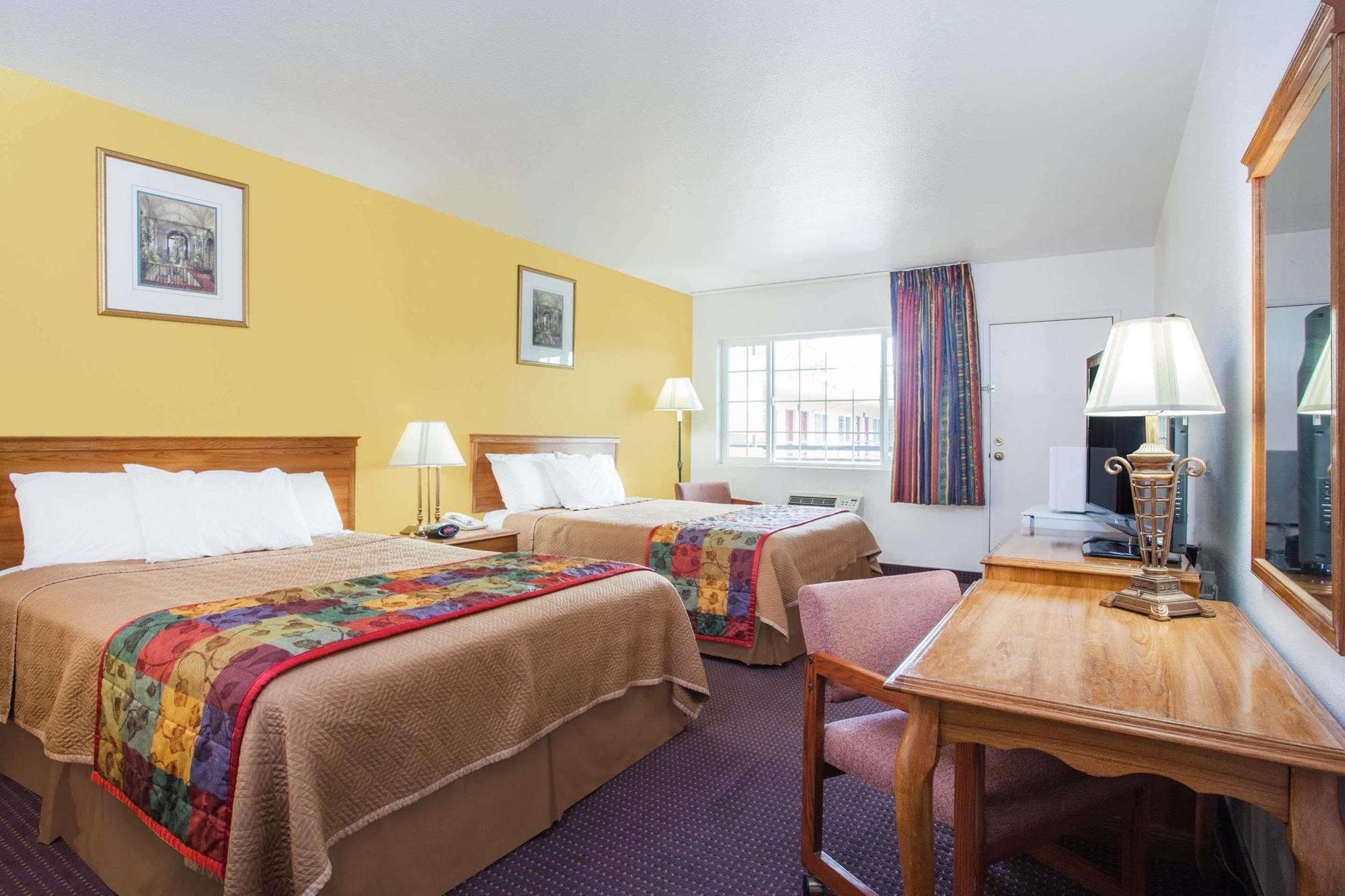 Travelodge By Wyndham Walla Walla Exteriér fotografie